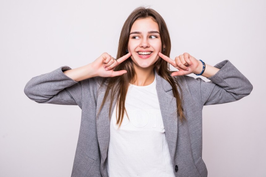 Blogs - Bang Box online - Is Invisalign the Right Choice for You?