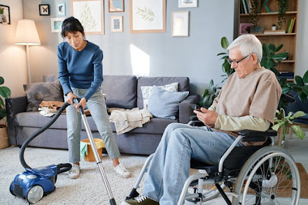 Senior Housekeeping Services: A Guide to Quality and Comfort