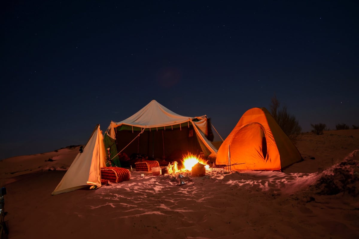 Liwa Overnight Desert Safari – Book Oasis Camp in Rub’al Khali
