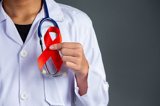 Uterine Cancer: Symptoms and When to See a Gynae Oncologist