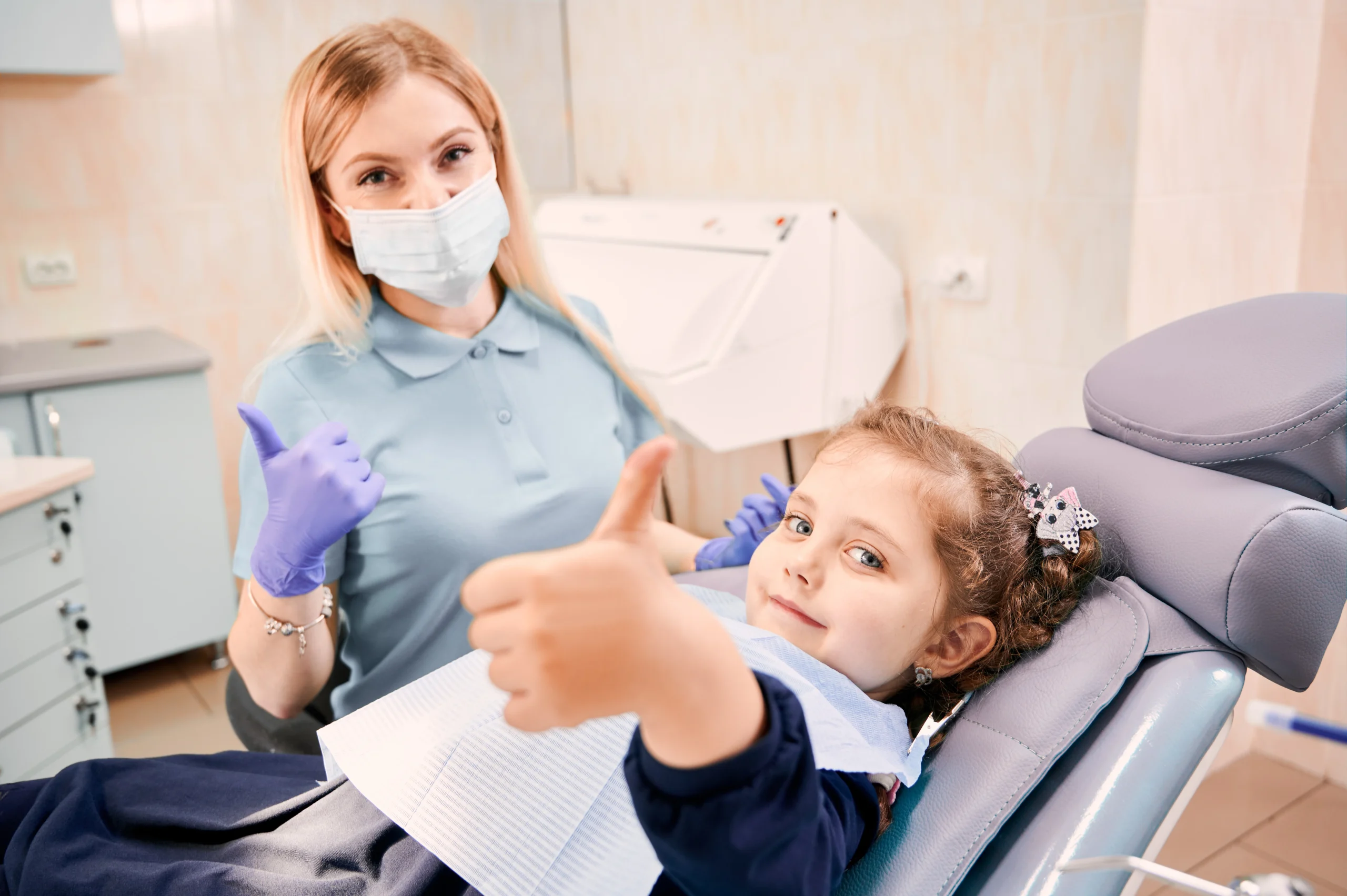 Top 7 Signs You’ve Found the Best Pediatric Dental Clinic in Abu Dhabi